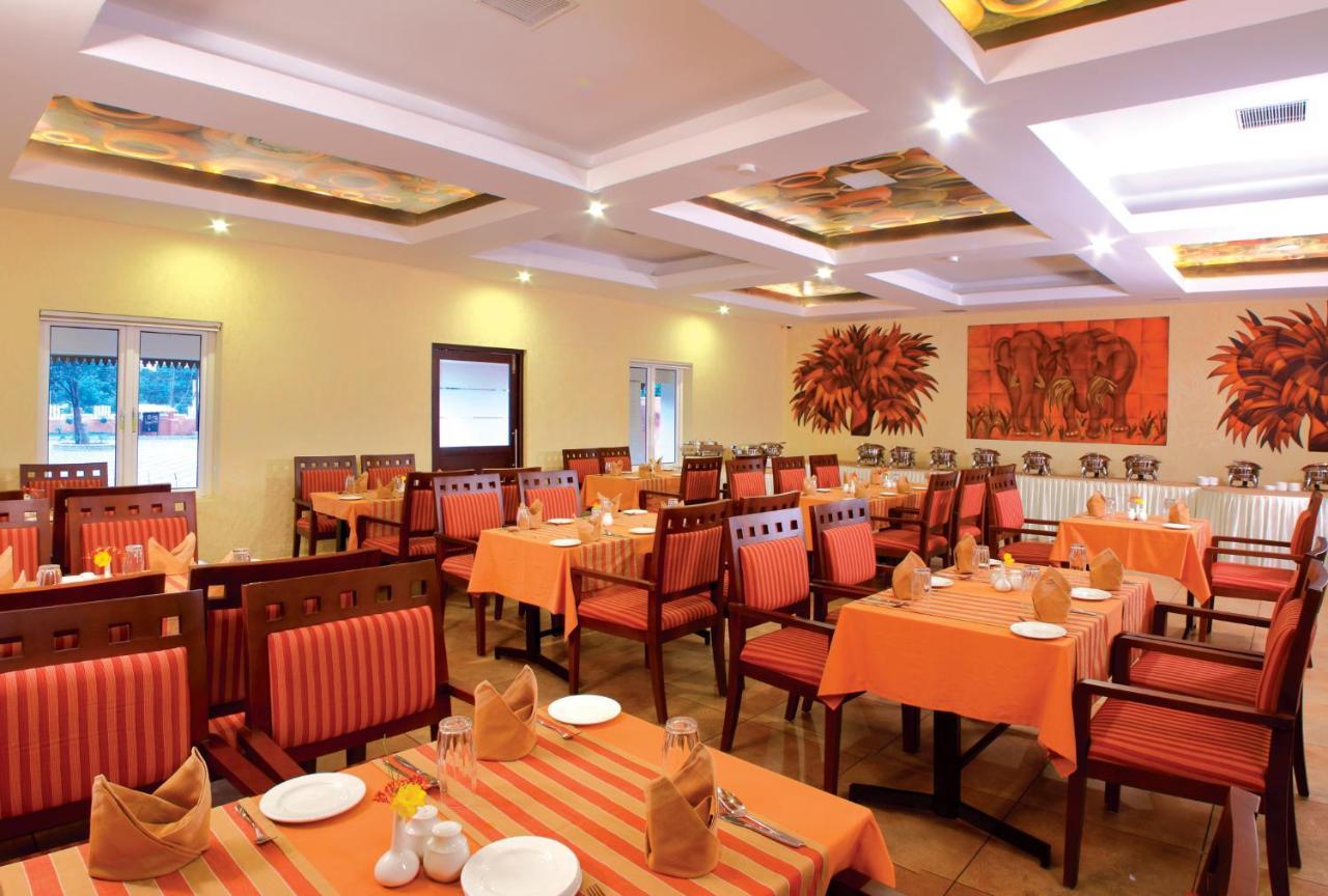Clay House Hotel Thrissur ภายนอก รูปภาพ