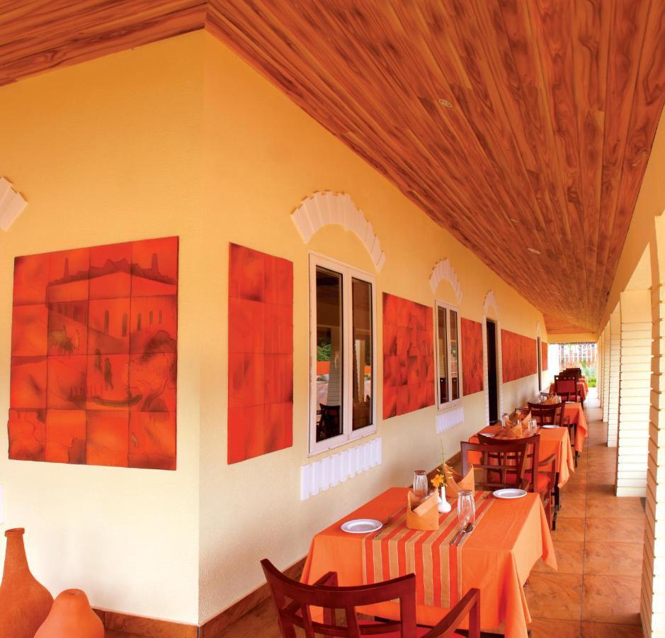 Clay House Hotel Thrissur ภายนอก รูปภาพ