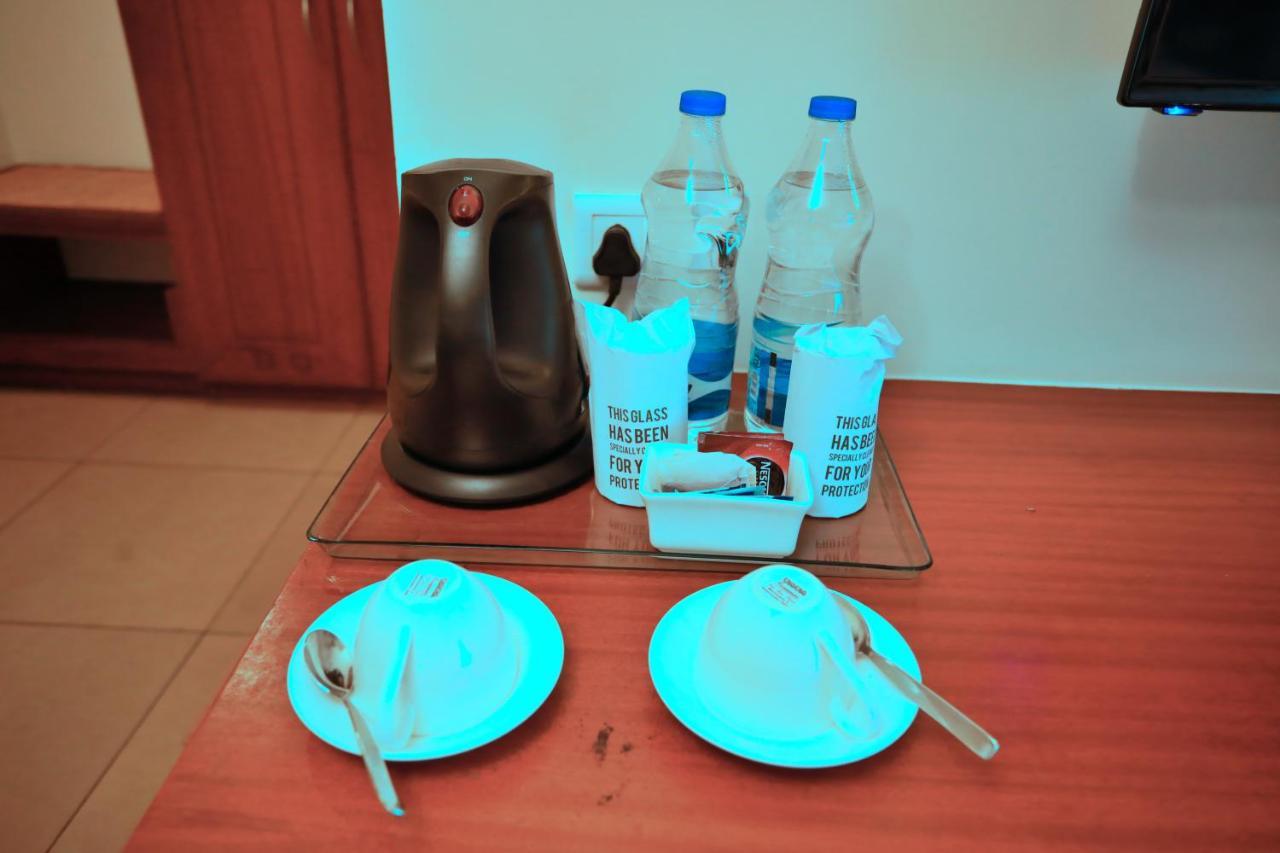 Clay House Hotel Thrissur ภายนอก รูปภาพ